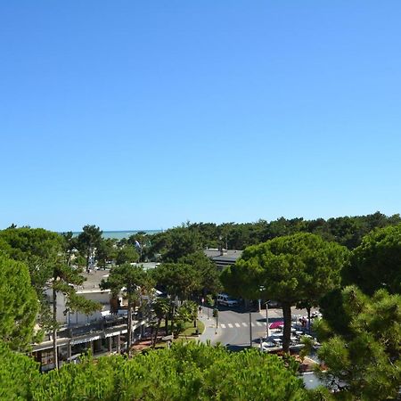 Appartement Lignano Pineta With Sea View à Lignano Sabbiadoro Extérieur photo