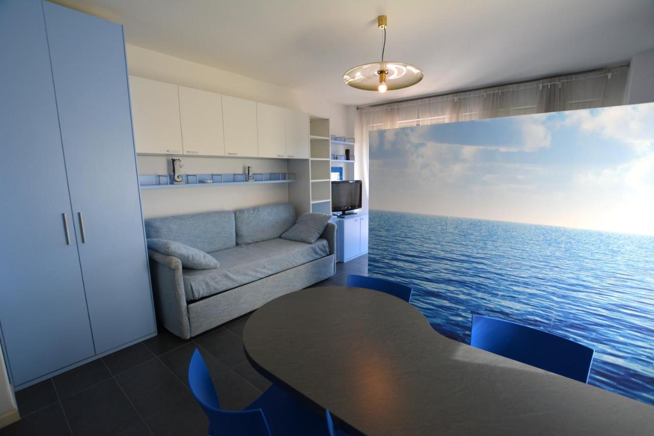 Appartement Lignano Pineta With Sea View à Lignano Sabbiadoro Extérieur photo